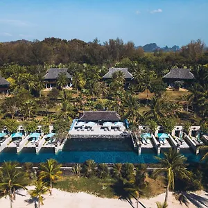 Resort Four Seasons