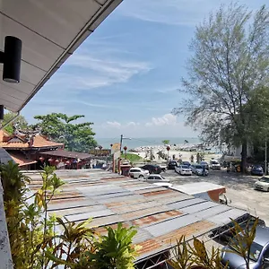 8 Boutique By The Sea Konukevi