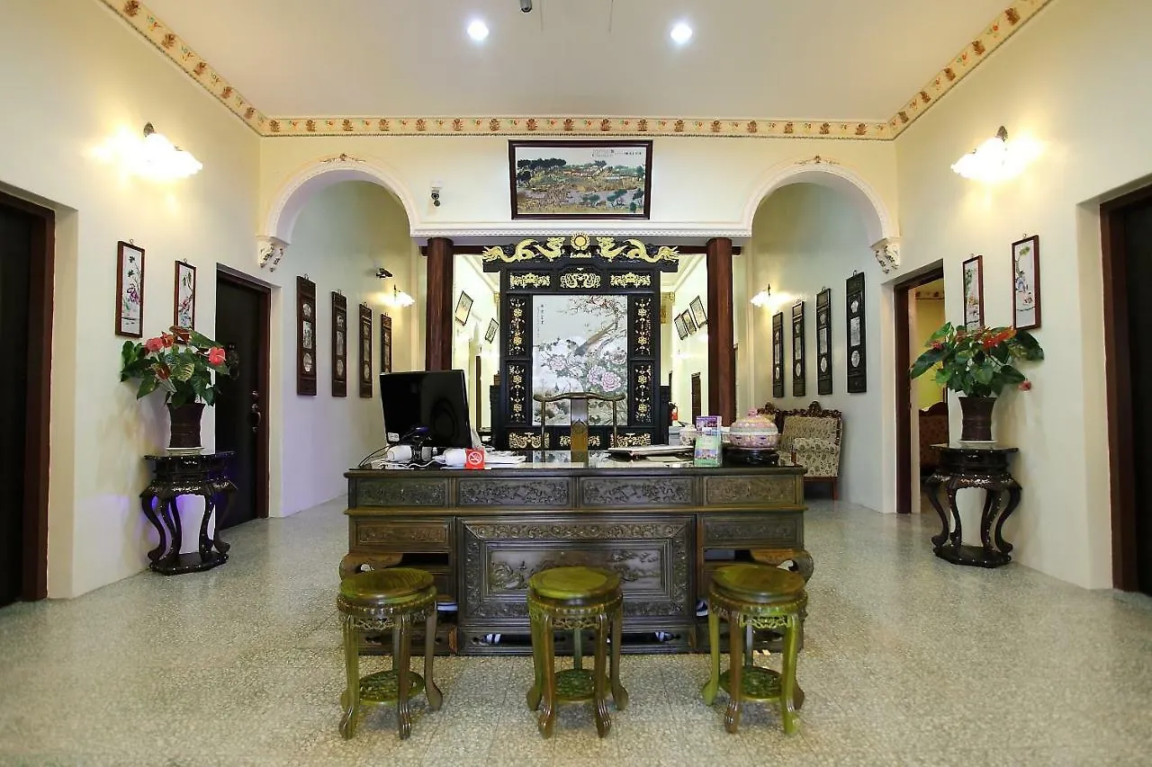 Banana Boutique Hotel contacts